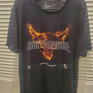 Project Rock Underarmour shirt